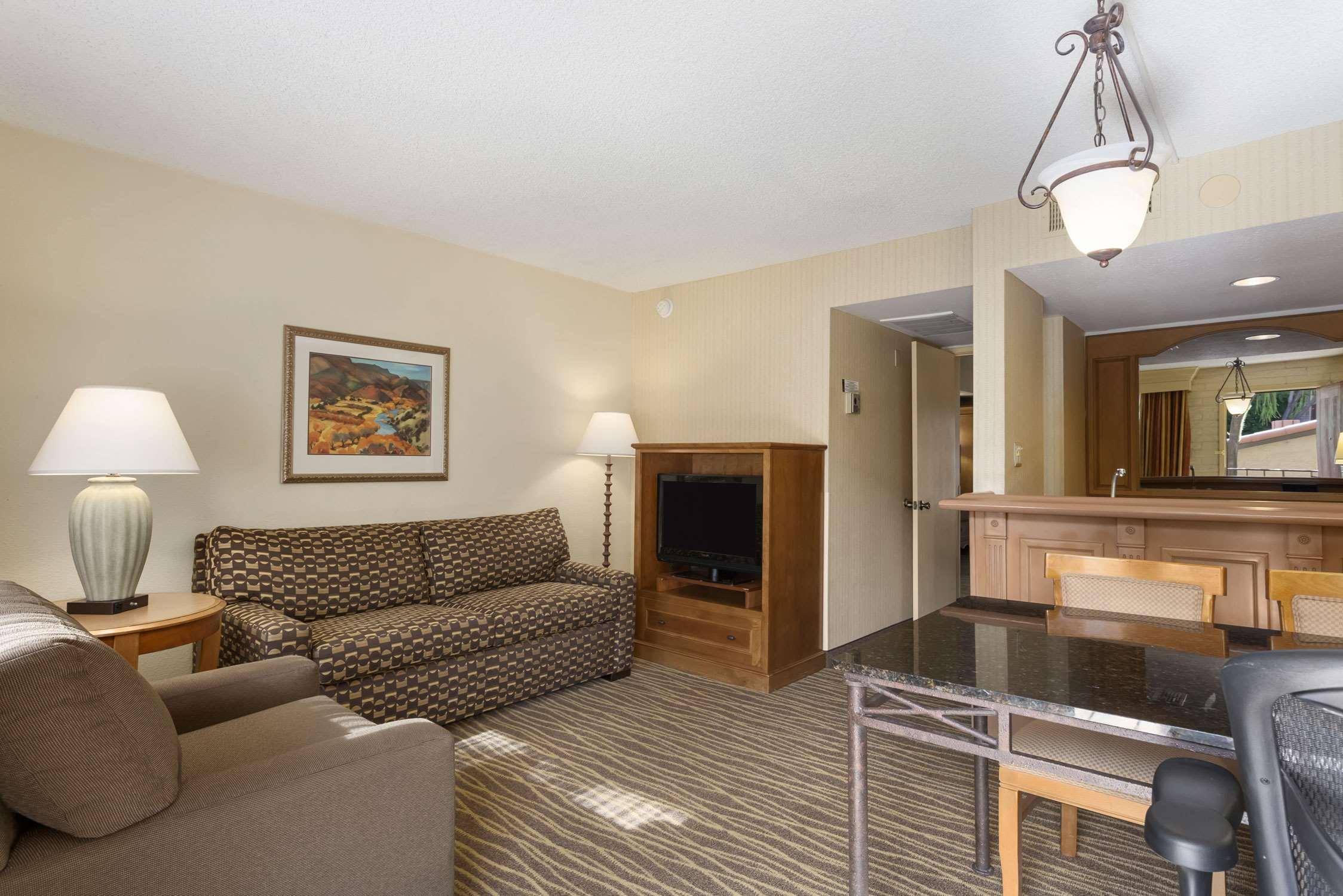 Motel 6 Phoenix, Az - Sky Harbor מראה חיצוני תמונה