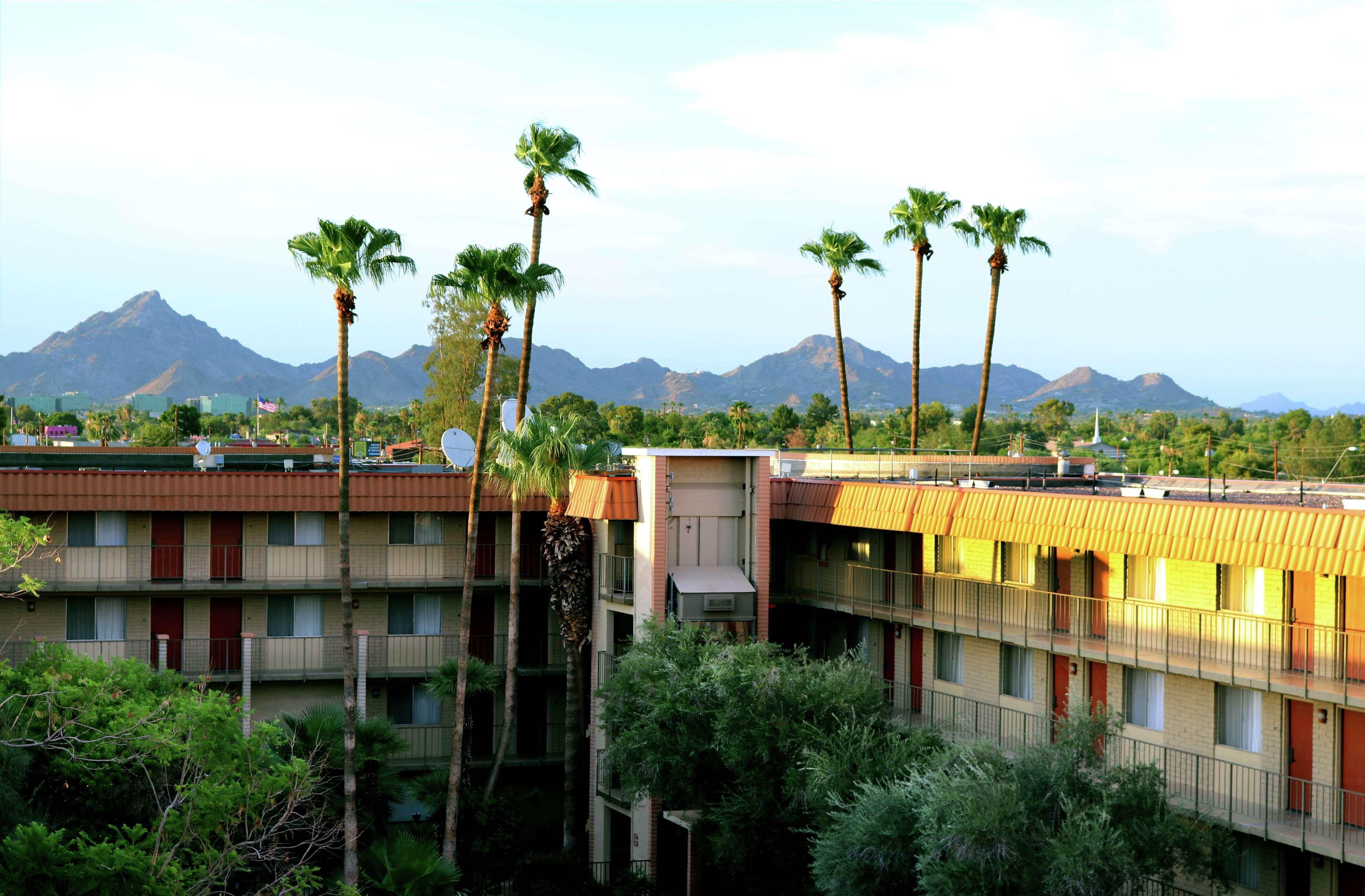 Motel 6 Phoenix, Az - Sky Harbor מראה חיצוני תמונה