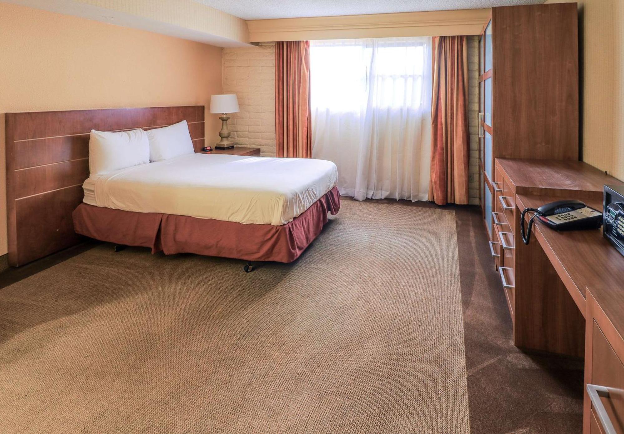 Motel 6 Phoenix, Az - Sky Harbor מראה חיצוני תמונה