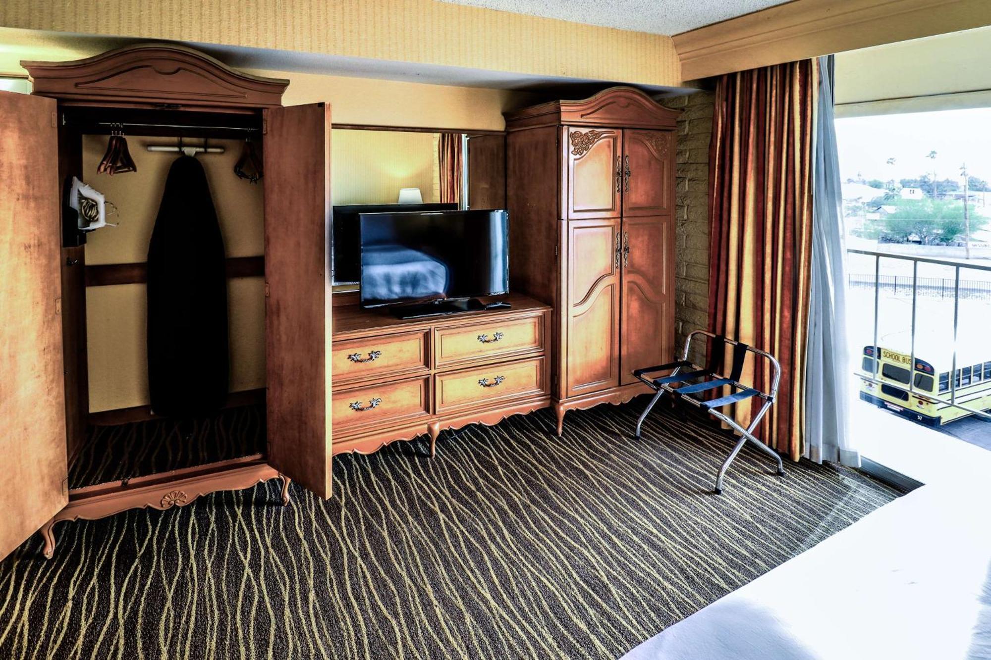 Motel 6 Phoenix, Az - Sky Harbor מראה חיצוני תמונה