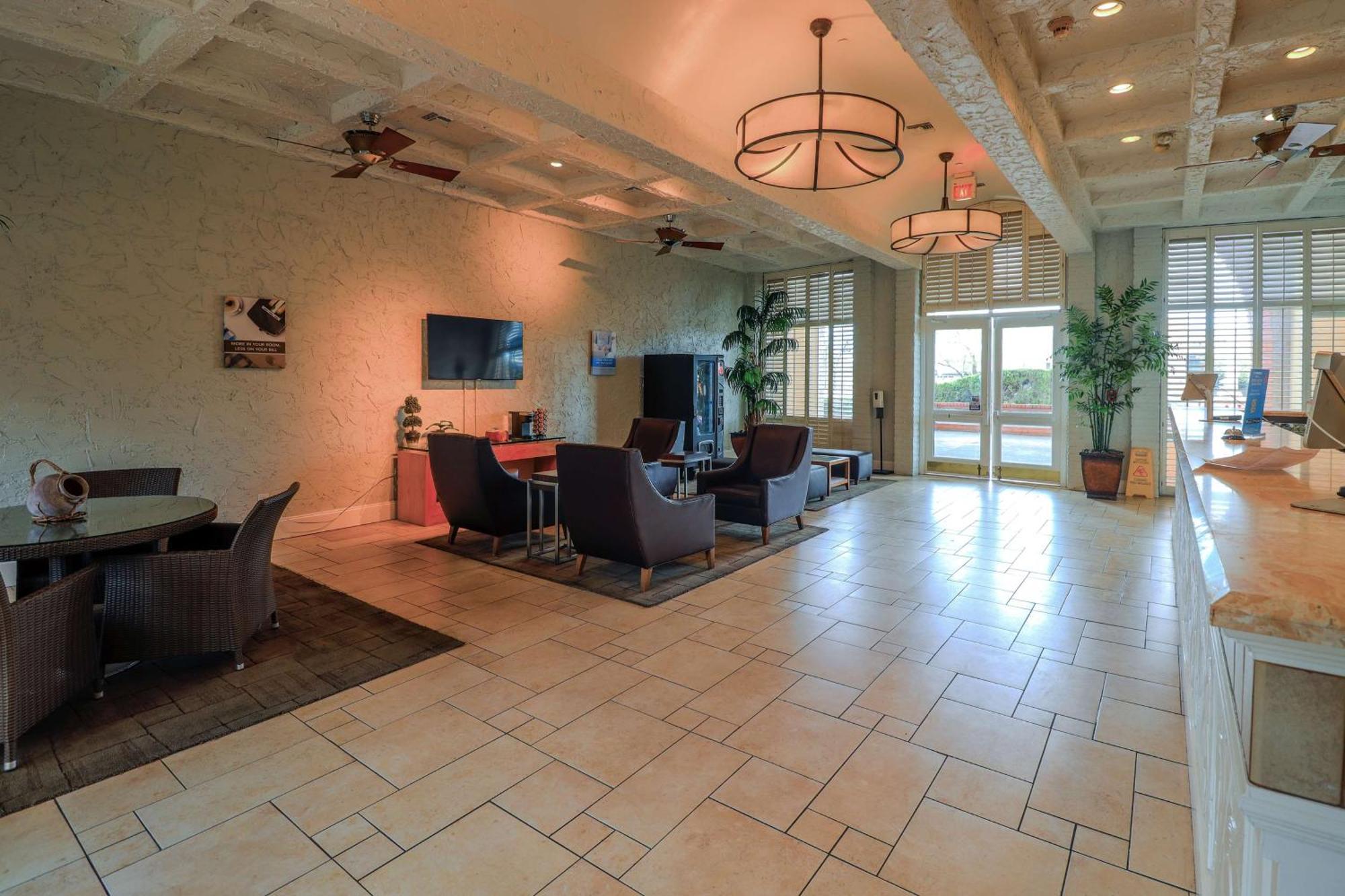 Motel 6 Phoenix, Az - Sky Harbor מראה חיצוני תמונה