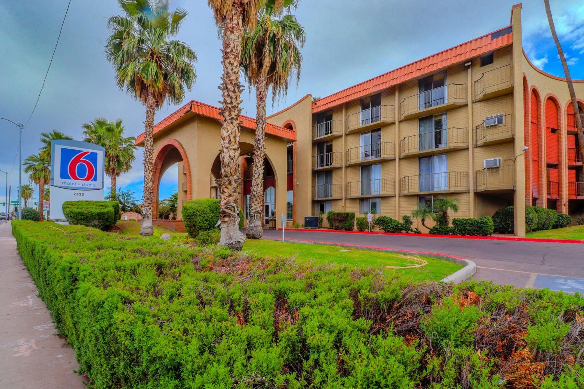 Motel 6 Phoenix, Az - Sky Harbor מראה חיצוני תמונה